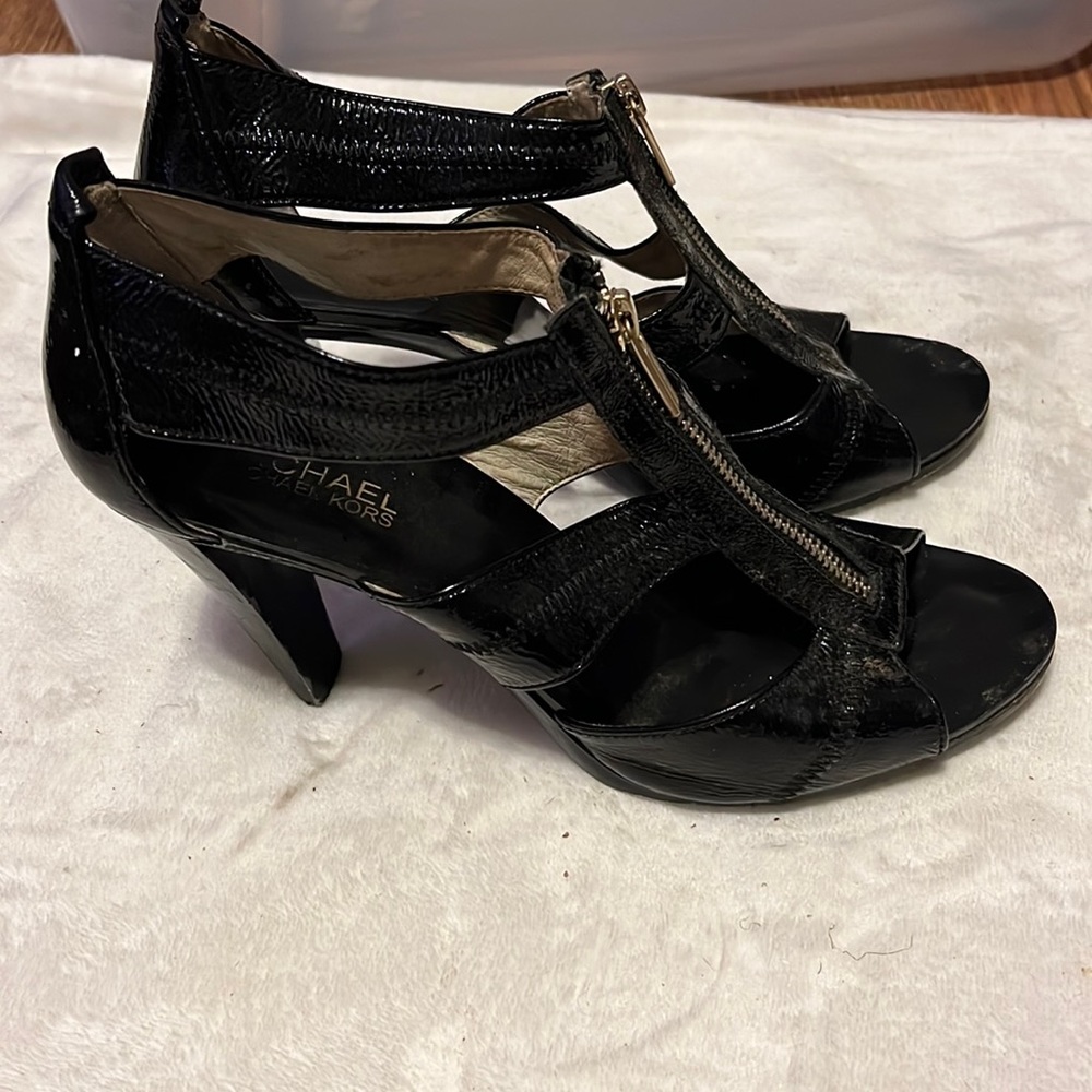 Michael Kors. Size 8.5